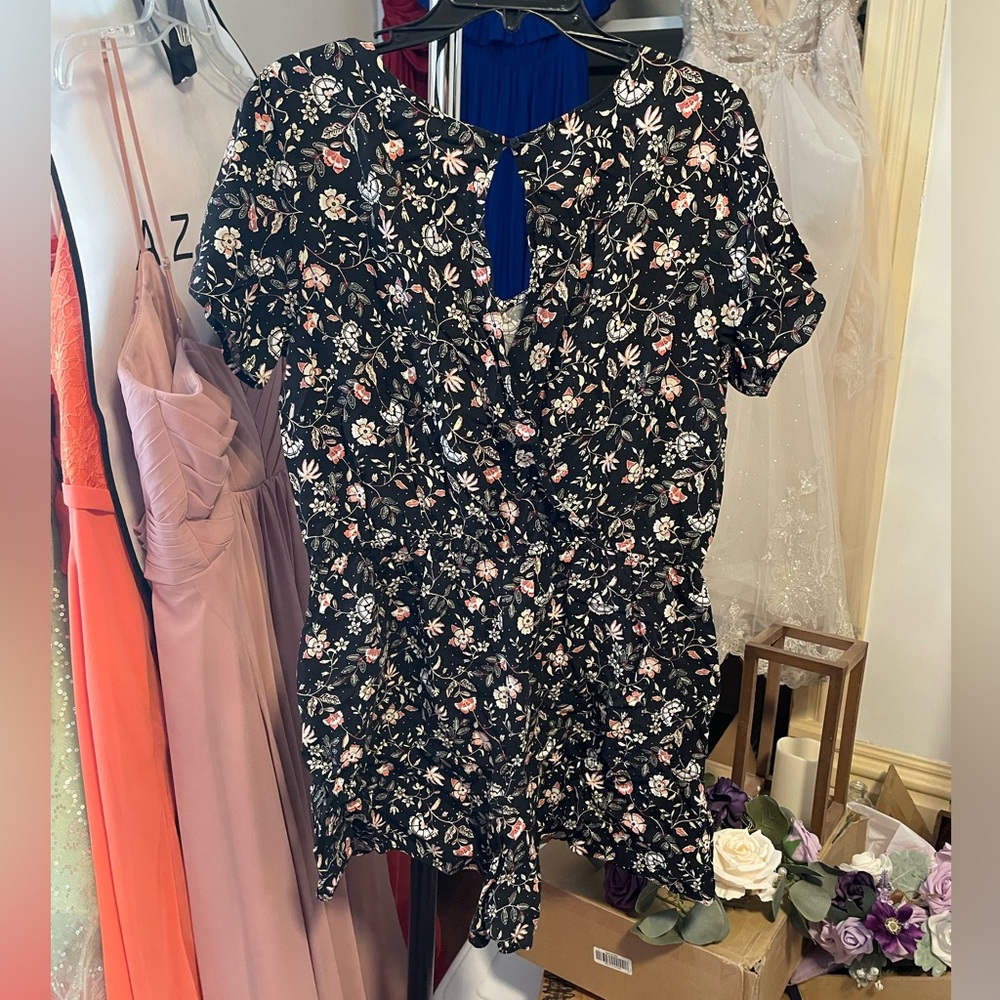 Old Navy Black Floral Romper - Picture 3 of 3